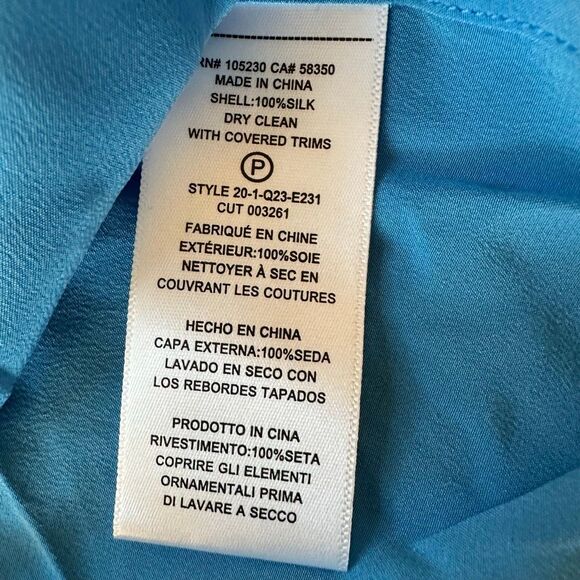 Equipment 100% Silk Button Up Blouse in Electric Blue Size S - Picture 6 of 6